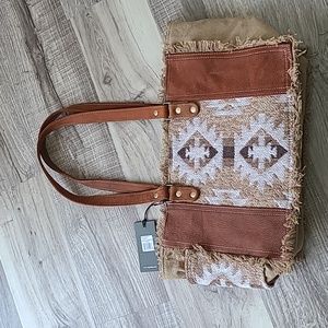 NWT Tribal Aztec Yellowstone canvas & leather bag